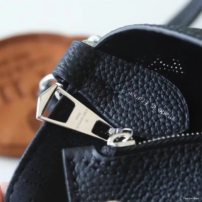 Fashion Reps 2304DJ0080 Bag LV 0515